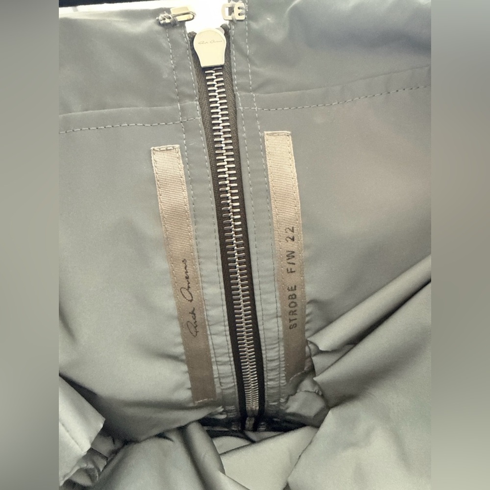 RICK OWENS
Bustier Gown
Size: 40
Color: Reflex
NEVER WORN!!! - Picture 7 of 8